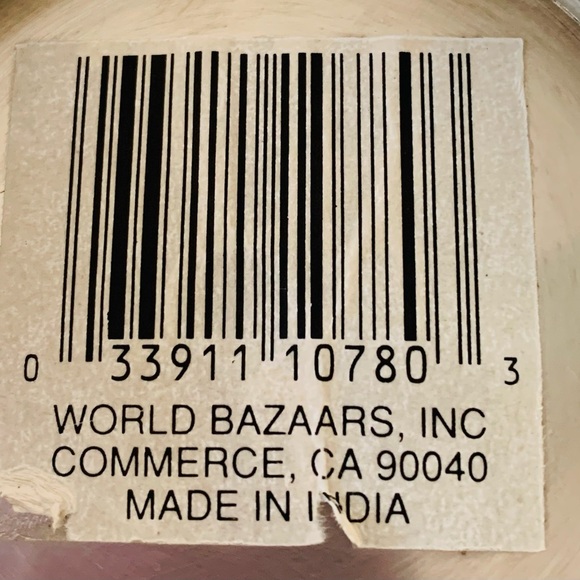 2 silver color metal bowls - Picture 5 of 9